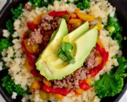 Buffalo Burrito Bowls with Cauliflower Rice